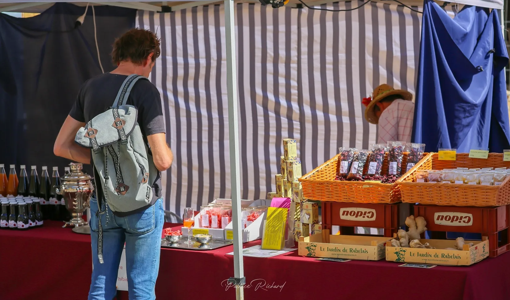 Marché artisanal © Patrice Richard